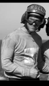 Lee - HMS Ilustrious 2004
