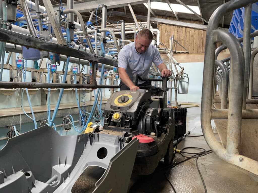 Karcher pressure washer service engineer repair